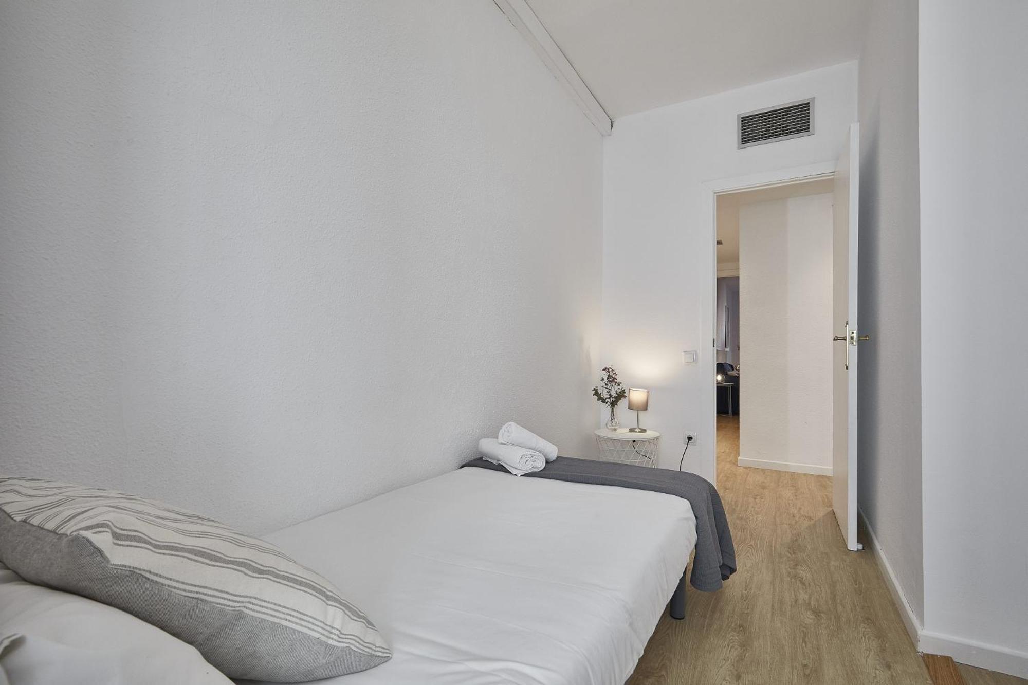 Bbarcelona Clot Apartments ภายนอก รูปภาพ